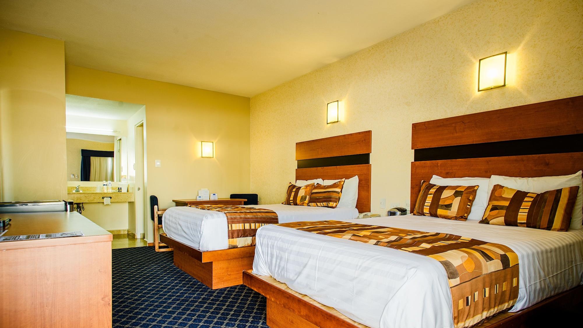 American Inn Hotel & Suites Parral Экстерьер фото